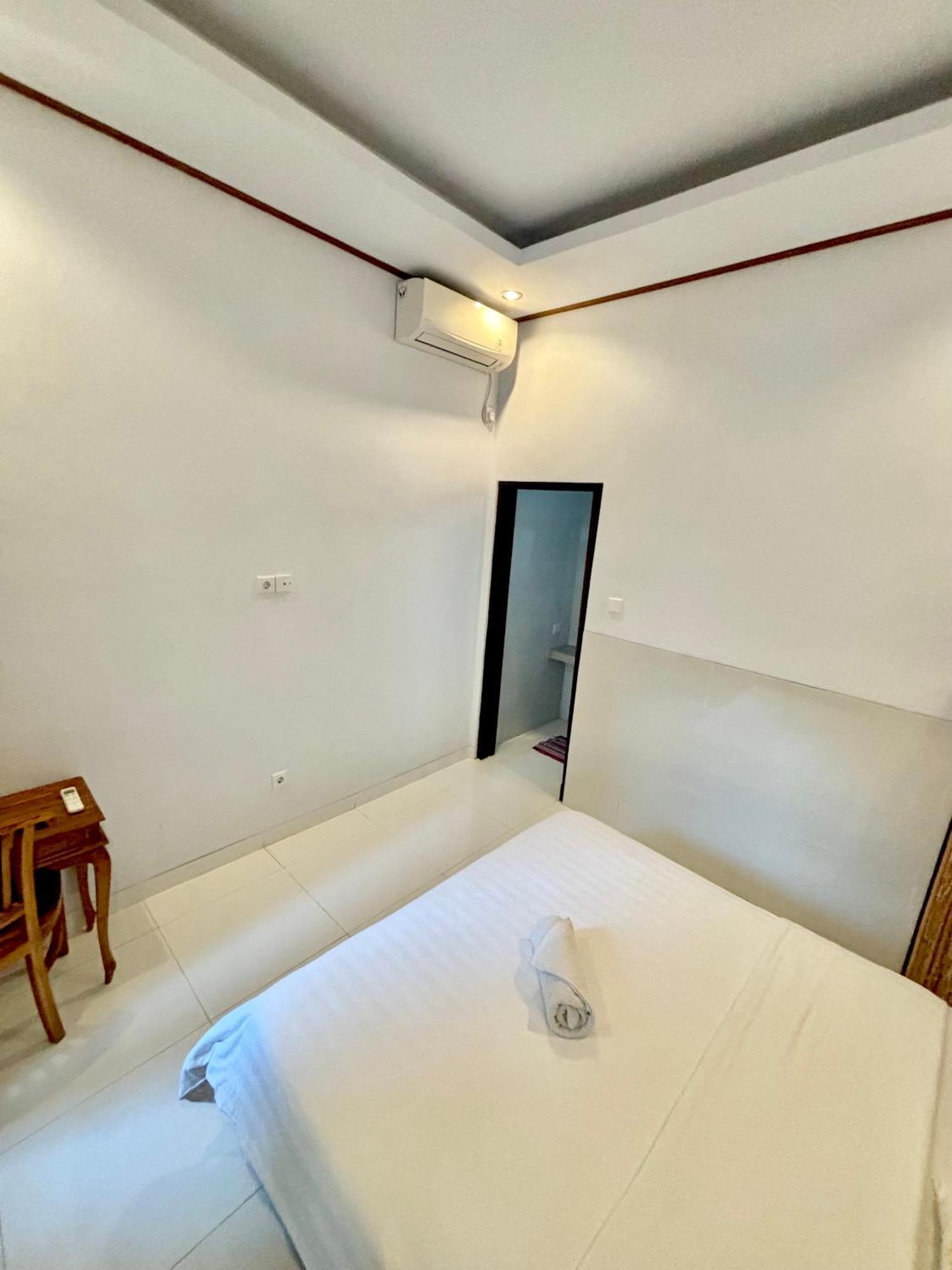 The Lima Home Stay In Canggu Zewnętrze zdjęcie
