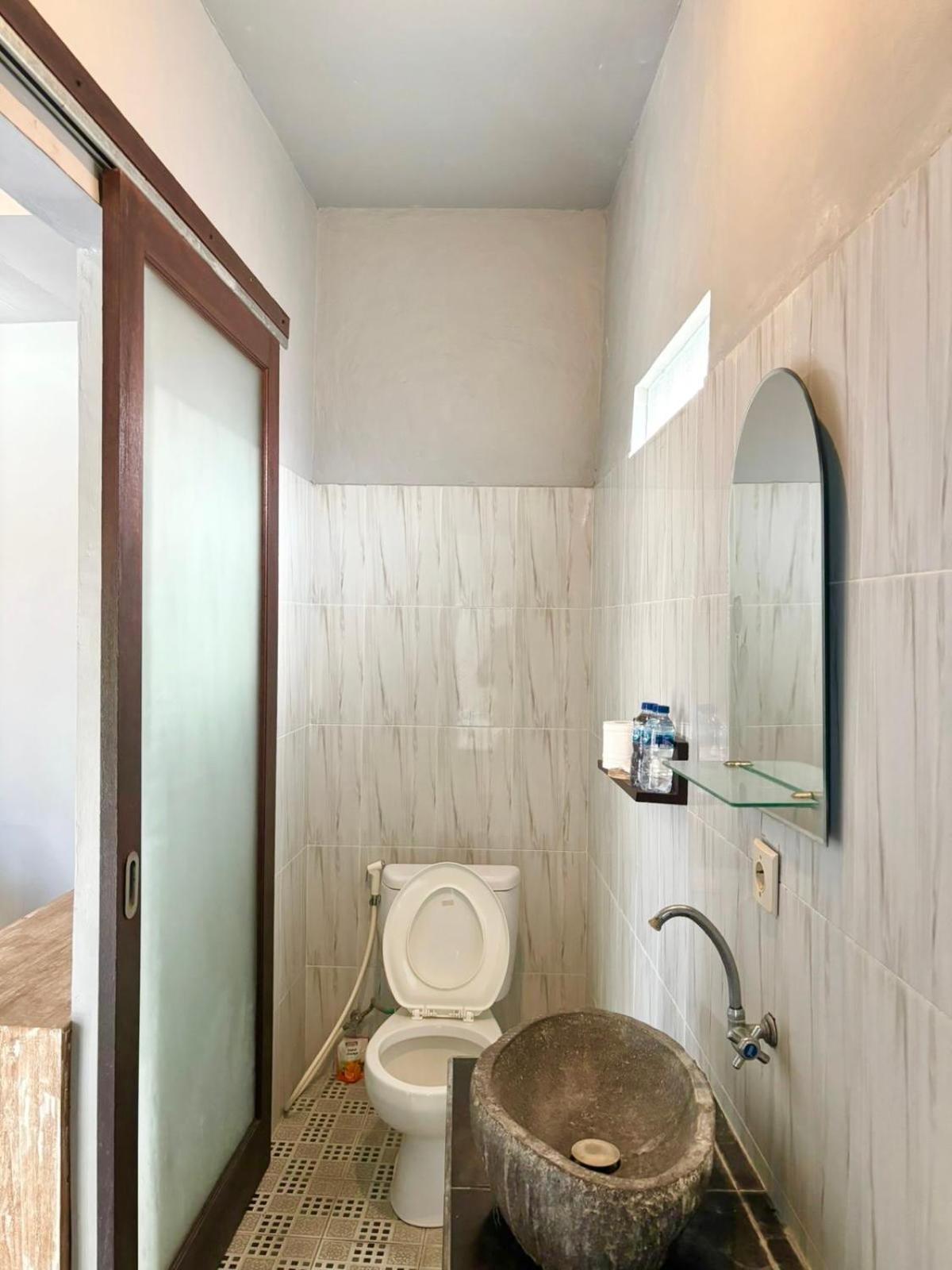 The Lima Home Stay In Canggu Zewnętrze zdjęcie